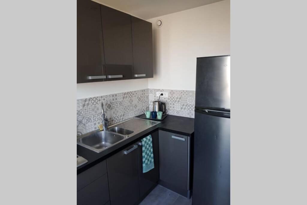 Appartement entier 3 pièces Joué-lès-Tours Extérieur photo