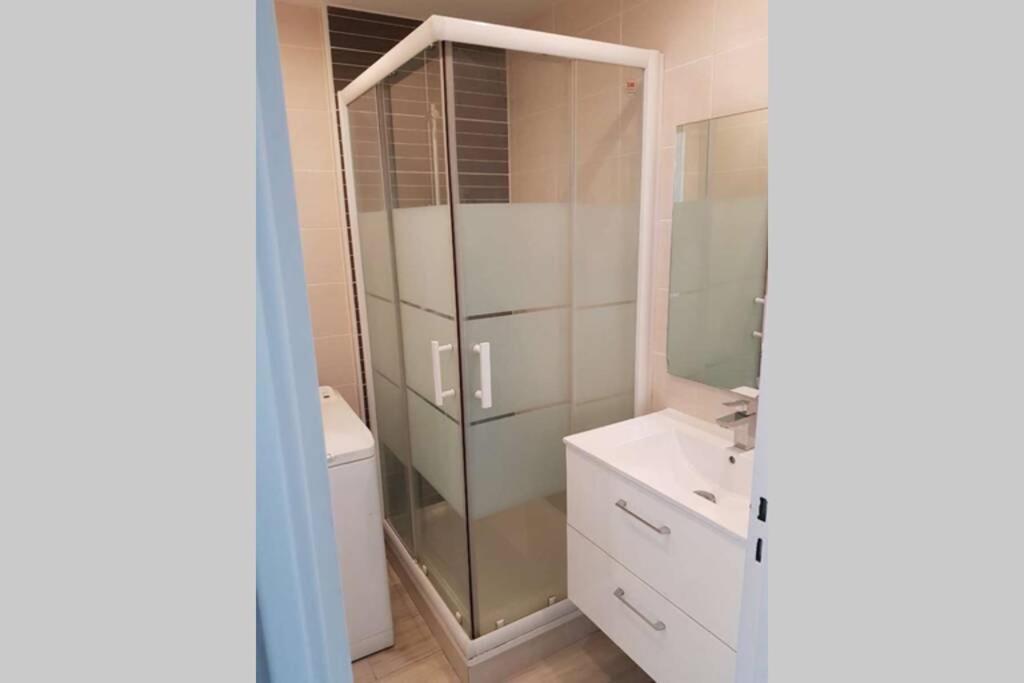 Appartement entier 3 pièces Joué-lès-Tours Extérieur photo