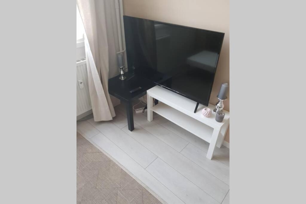 Appartement entier 3 pièces Joué-lès-Tours Extérieur photo